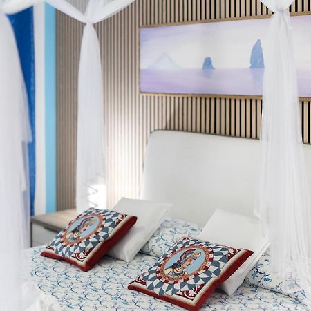 Holiday Eolie Village Вулкано Екстериор снимка