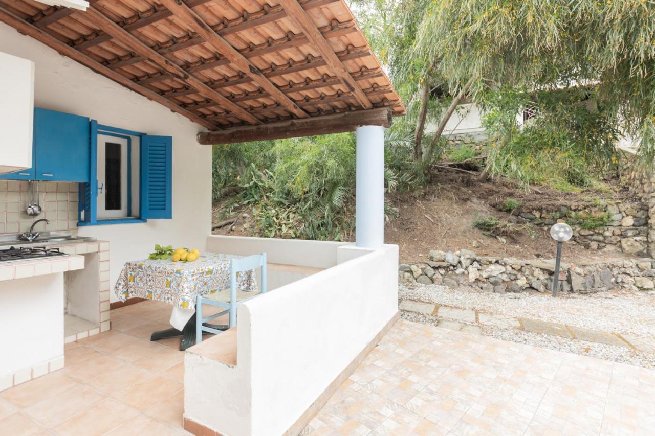 Holiday Eolie Village Вулкано Екстериор снимка