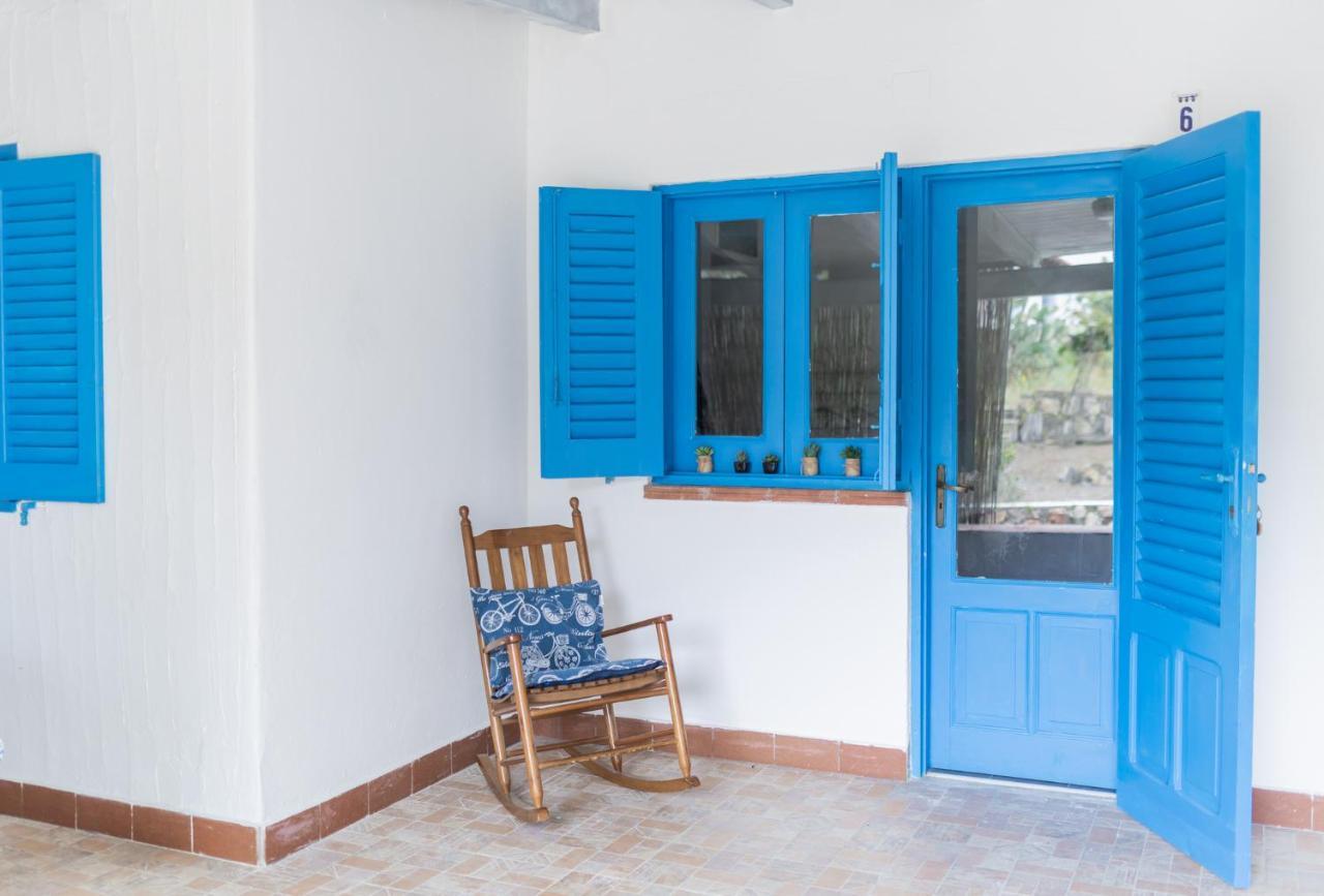 Holiday Eolie Village Вулкано Екстериор снимка