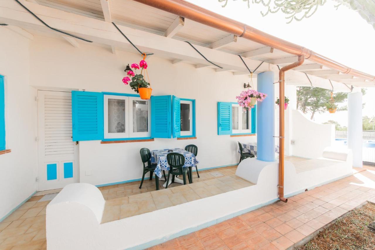 Holiday Eolie Village Вулкано Екстериор снимка