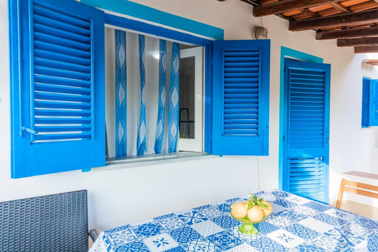 Holiday Eolie Village Вулкано Екстериор снимка
